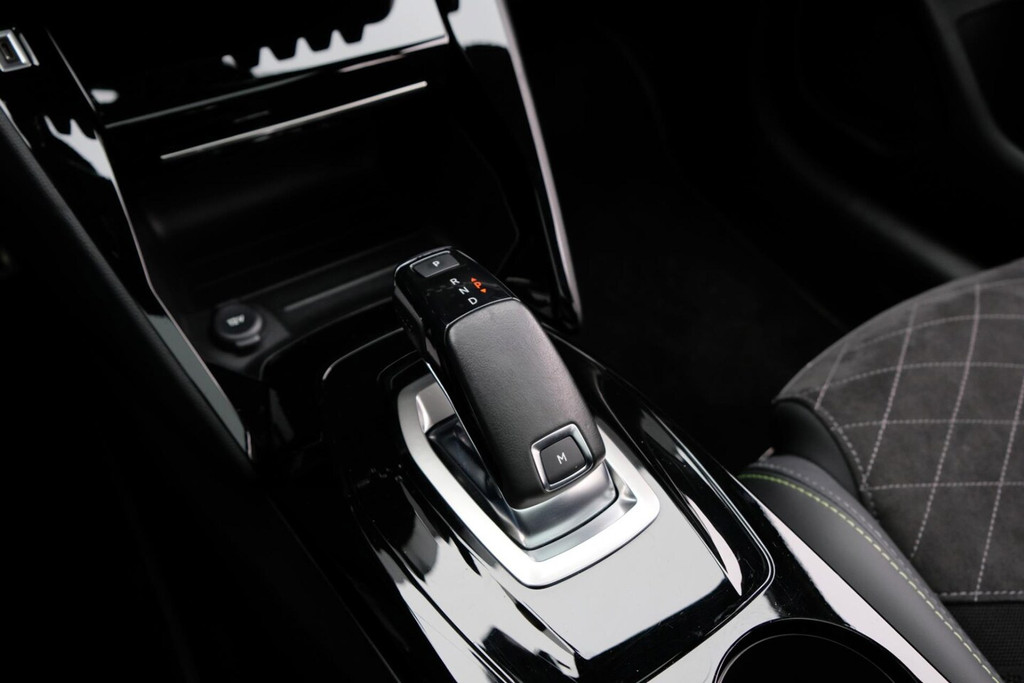 Peugeot 208  54545865-20.jpg | Autobedrijf Oomkes