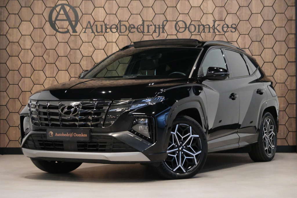 Hyundai Tucson 1.6 T-GDI HEV *N Line Sky* |PANORAMADAK|TREKHAAK| 19"LMV/360°Camera Mega Volle Auto! 55496084-0.jpg | Autobedrijf Oomkes