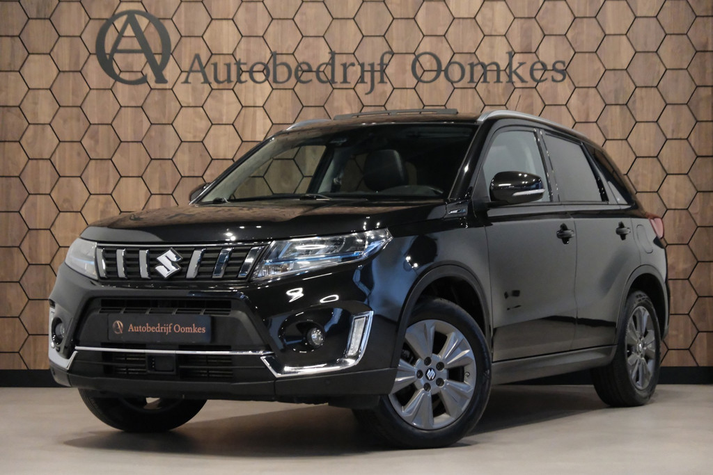 Suzuki Vitara 1.4 Boosterjet Style Smart Hybrid AllGrip *PANORAMADAK* 83.599km Camera/Navi/4 Z.G.A.N banden 55836165-0.jpg | Autobedrijf Oomkes
