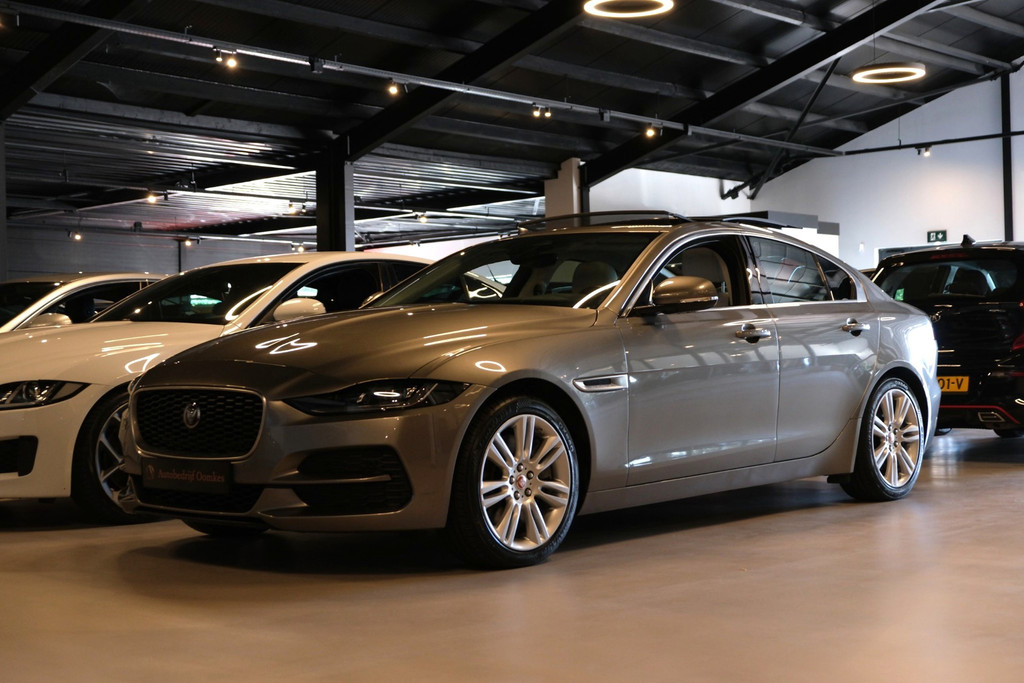 Jaguar XE 2.0 P300 AWD HSE |48.017km| PANORAMADAK UNIEK 300pk Leder/Navi/Virtual Cockpit 55854907-0.jpg | Autobedrijf Oomkes