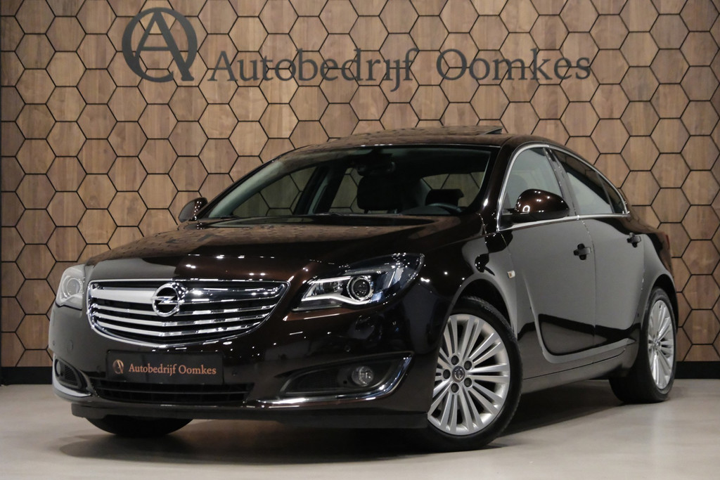 Opel Insignia 1.6 T 170pk Cosmo |Sportleder| Slechts 71.624km! UNIEK Navi/Camera/Stoelverw+Koeling kopen in Uden