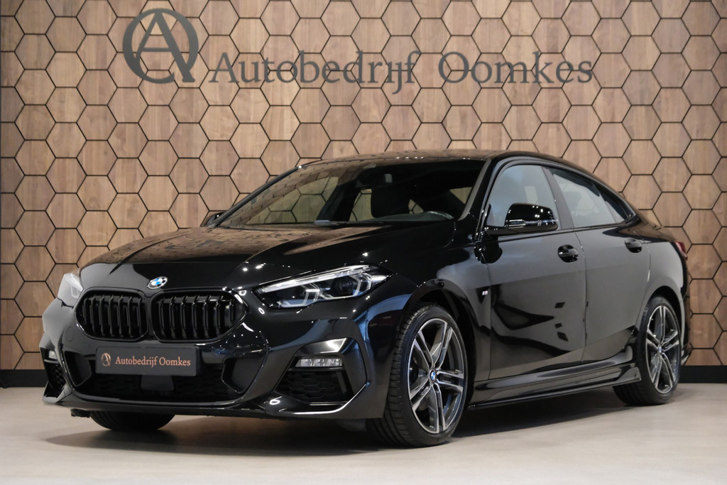 BMW 2 Serie Gran Coupé 218i High Executive *M-Pakket* 91dkm M-Sportinterieur/Navigatie |Recent Beurt Gehad| 56577526-0.jpg | Autobedrijf Oomkes