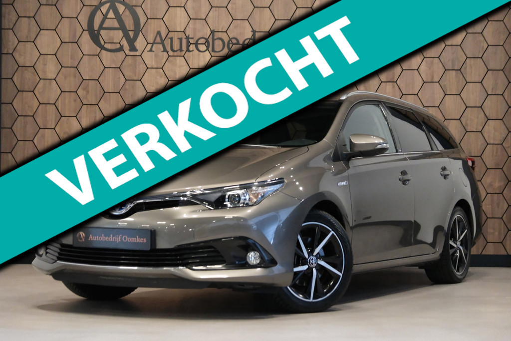 Toyota Auris Touring Sports 1.8 Hybrid Volcano Edition 160dkm Navi/Camera/AFN Trekhaak |All-Season Banden| 55459970-0.jpg | Autobedrijf Oomkes
